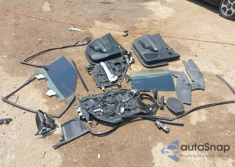 2013 Dodge Charger Sxt z USA, uszkodzony, nr VIN 2C3CDXHG5DH555690